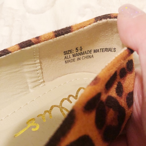 Lulus leopard suede flats size 5.5 - Picture 4 of 4